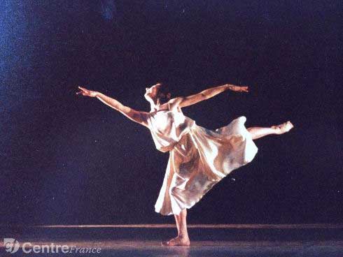 Danse avec Martine Brunel-Clos Saint-Angel